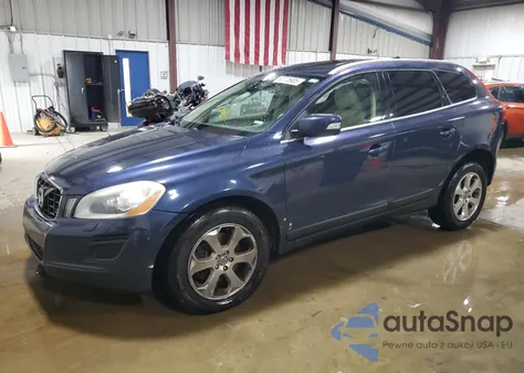 2013 Volvo Xc60 3.2 z USA, uszkodzony, nr VIN YV4940DZ4D2367043
